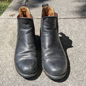 Well-Loved Black Blundstone Boots!